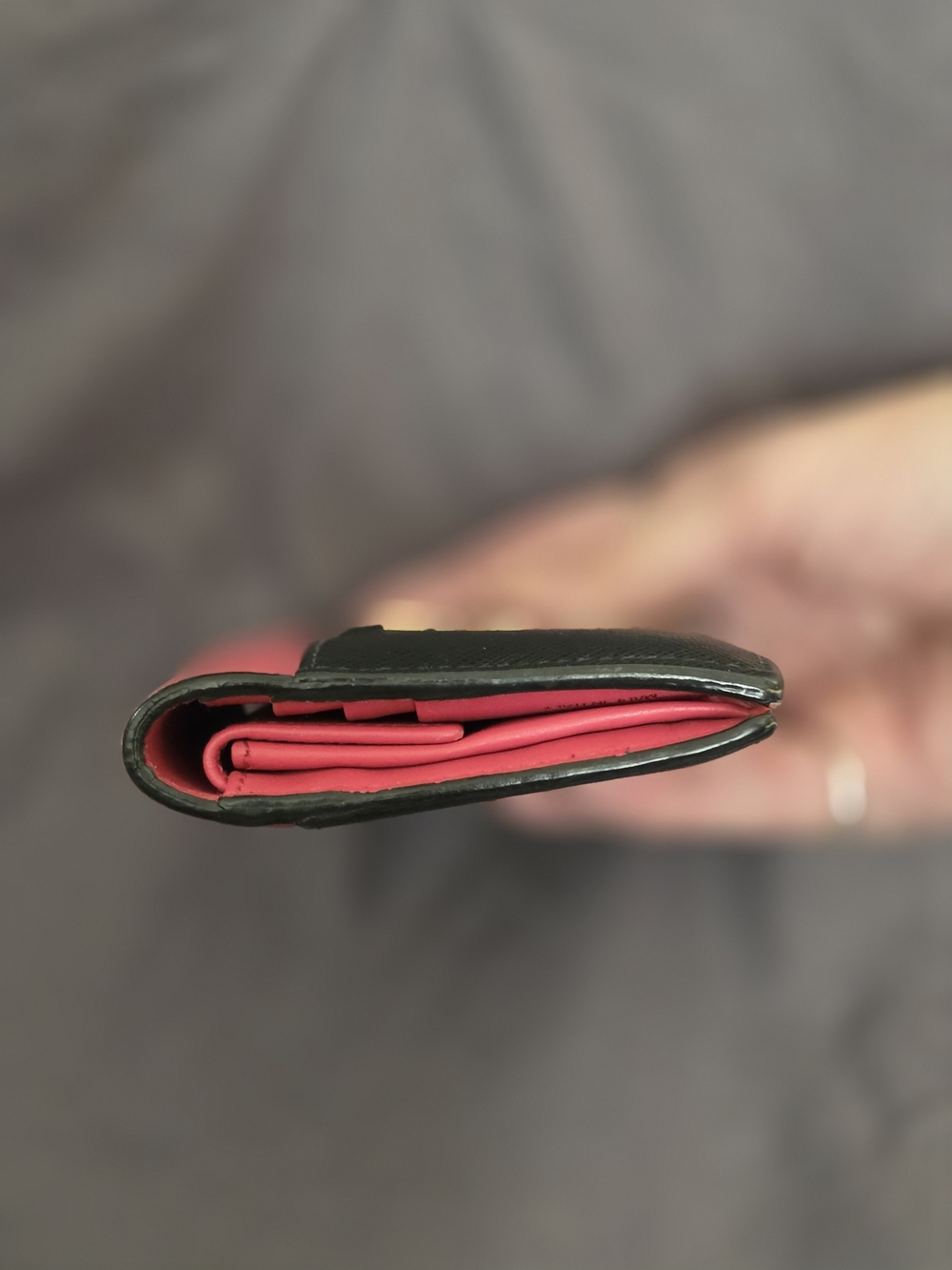 AUTHENTIC Prada Black & Pink Saffiano Leather Card Wallet with Gold-tone Logo - Picture 7 of 15